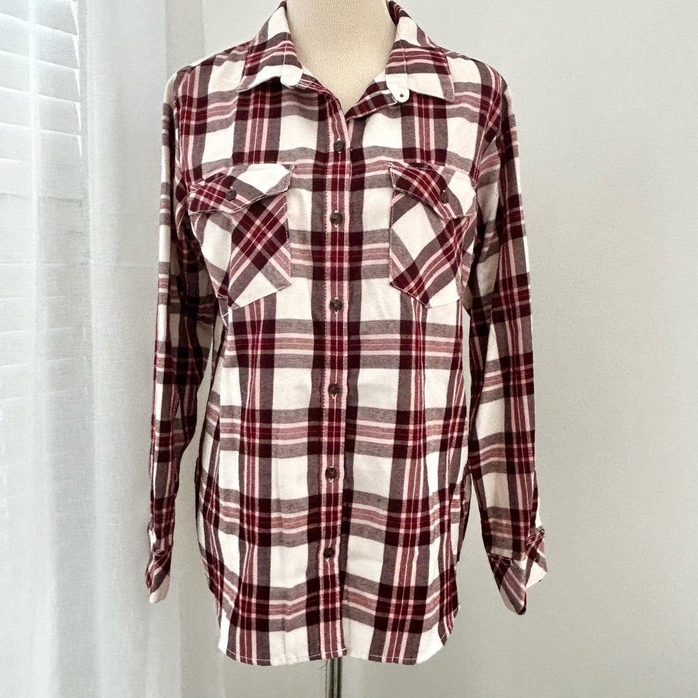 🌸NWT Sanctuary Boyfriend Maroon Plaid Button Down Shirt. Lightweight Flannel. M - Picture 5 of 15